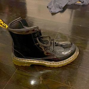 Kids size 2 Dr. Martens black patent leather boots